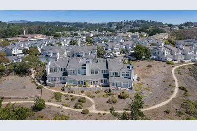 85 Outlook Cir, Pacifica, CA 94044 - Photo 58