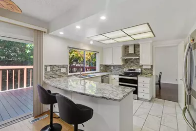 60 Beach Park Blvd, Foster City, CA 94404 - Photo 10