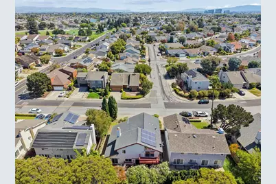 60 Beach Park Blvd, Foster City, CA 94404 - Photo 68