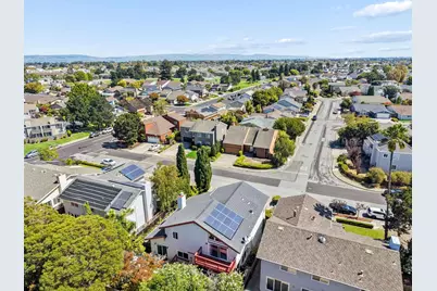 60 Beach Park Blvd, Foster City, CA 94404 - Photo 62