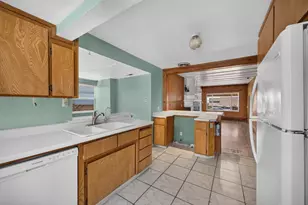 21825 E Cliff Dr, Santa Cruz, CA 95062 - Photo 22