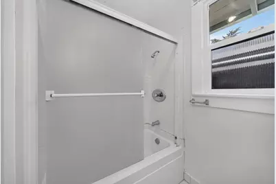 21825 E Cliff Dr, Santa Cruz, CA 95062 - Photo 36