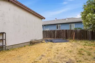 349 Spring St, Redwood City, CA 94063 - Photo 8