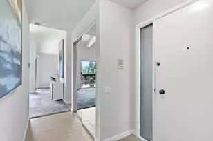 3325 Brittan Ave 10, San Carlos, CA 94070 - Photo 8