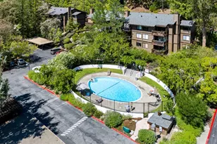 3325 Brittan Ave 10, San Carlos, CA 94070 - Photo 4
