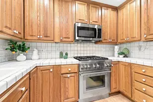 2460 Edith Ave, Redwood City, CA 94061 - Photo 12