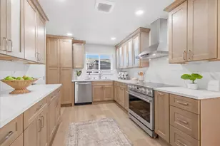 3532 Columbine Dr, San Jose, CA 95127 - Photo 8