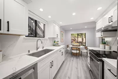 861 Cherry Creek Cir, San Jose, CA 95126 - Photo 2