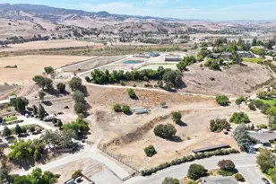 603 Tyler Trl, Hollister, CA 95023 - Photo 128