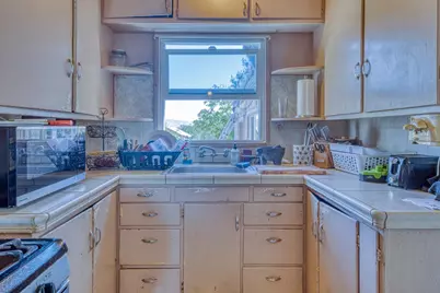 266 Manfre Rd, Watsonville, CA 95076 - Photo 10
