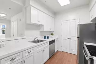 1982 W Bayshore Rd 214, East Palo Alto, CA 94303 - Photo 12