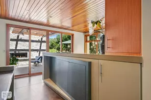 2 Buck Meadow Dr, Portola Valley, CA 94028 - Photo 26