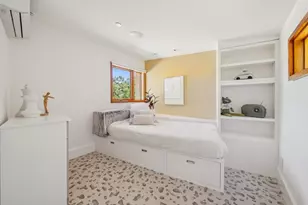 2 Buck Meadow Dr, Portola Valley, CA 94028 - Photo 46