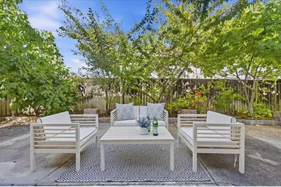 34637 Arroyo Dr, Union City, CA 94587 - Photo 32