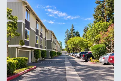 2599 Easton Ln 108, San Jose, CA 95133 - Photo 32
