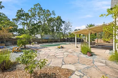 195 Pleasant Valley Dr, Walnut Creek, CA 94597 - Photo 34
