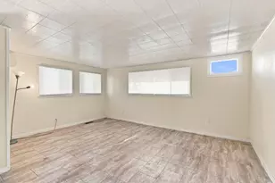 723 H St, Los Banos, CA 93635 - Photo 10