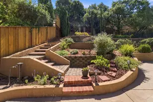 904 Foothill Dr, San Jose, CA 95123 - Photo 38