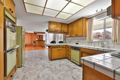 1437 Robsheal Dr, San Jose, CA 95125 - Photo 4