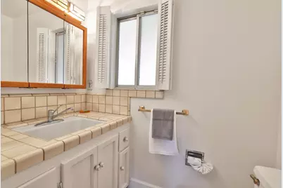 1437 Robsheal Dr, San Jose, CA 95125 - Photo 22