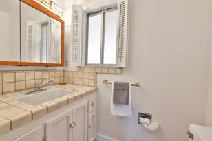 1437 Robsheal Dr, San Jose, CA 95125 - Photo 22