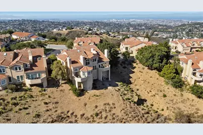 4 Honeysuckle Ln, San Carlos, CA 94070 - Photo 36