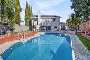 1911 Glarner St, Hollister, CA 95023 - Photo 6