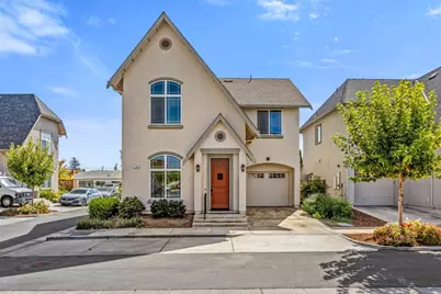 135 Springtime Cir, Hollister, CA 95023 - Photo 1
