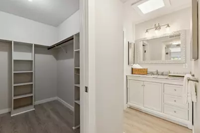 675 Sharon Park 307, Menlo Park, CA 94025 - Photo 20