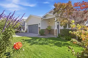 3494 Hoover St, Redwood City, CA 94063 - Photo 1