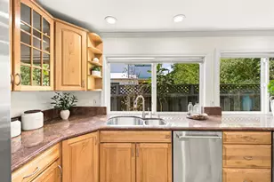 1005 Iris Ave, Sunnyvale, CA 94086 - Photo 16