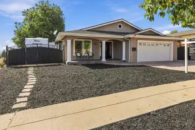 3562 Oakleaf Dr, San Jose, CA 95127 - Photo 2