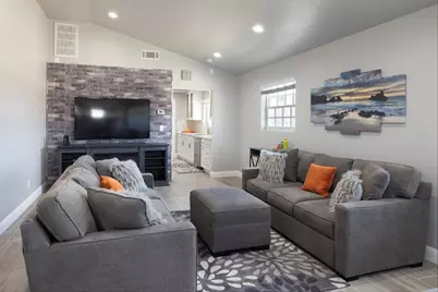 7550-7552 Sandholdt Rd, Moss Landing, CA 95039 - Photo 14
