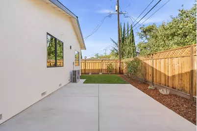 5088 Emiline Dr, San Jose, CA 95124 - Photo 40