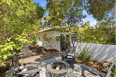 820 Chimalus Dr, Palo Alto, CA 94306 - Photo 6