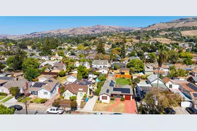 184 S Cragmont Ave, San Jose, CA 95127 - Photo 40