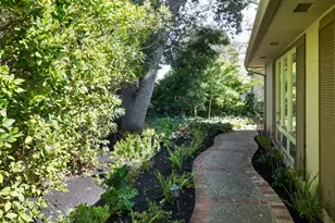 24 Bay Tree Ln, Los Altos, CA 94022 - Photo 22