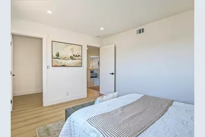 5166 Barron Park Dr, San Jose, CA 95136 - Photo 26