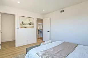 5166 Barron Park Dr, San Jose, CA 95136 - Photo 26