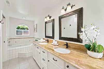 2092 Lynwood Ter, San Jose, CA 95128 - Photo 14