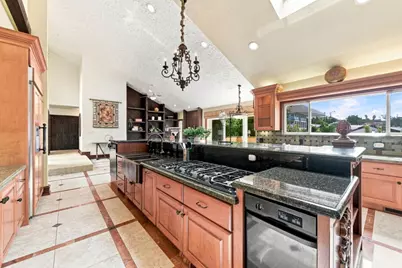 15800 Simoni Dr, San Jose, CA 95127 - Photo 18