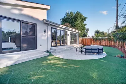 806 Emily Dr, Mountain View, CA 94043 - Photo 48