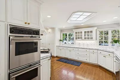 563 Jefferson Dr, Palo Alto, CA 94303 - Photo 14