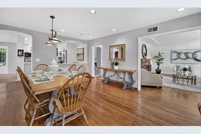 17445 Pleasant View Ave, Monte Sereno, CA 95030 - Photo 8