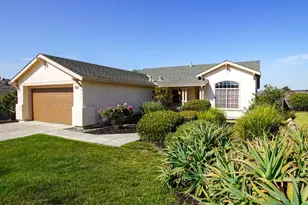 2260 Preston Ct, Hollister, CA 95023 - Photo 2