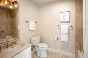 1 W Edith Ave D226, Los Altos, CA 94022 - Photo 16