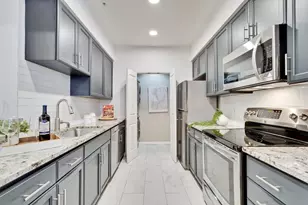 1982 W Bayshore Rd 224, East Palo Alto, CA 94303 - Photo 14