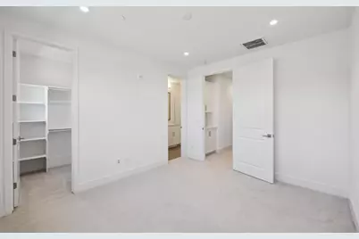 1373 W Middlefield Rd, Mountain View, CA 94043 - Photo 18