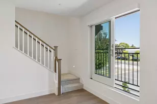 1373 W Middlefield Rd, Mountain View, CA 94043 - Photo 14