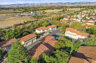 410 Colony Crest Dr, San Jose, CA 95123 - Photo 28
